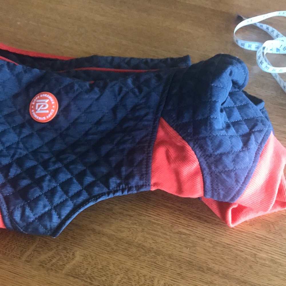 Dog jacket - Picture 4 of 6